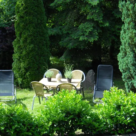Ferienhaus Weyerhof, Mosel, Naehe Koblenz, Grosser Garten, Sauna, Fahrraeder * Kobern-Gondorf