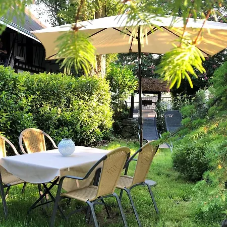 Ferienhaus Weyerhof, Mosel, Naehe Koblenz, Grosser Garten, Sauna, Fahrraeder *