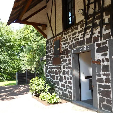 Hébergement de vacances Ferienhaus Weyerhof, Mosel, Naehe Koblenz, Grosser Garten, Sauna, Fahrraeder *