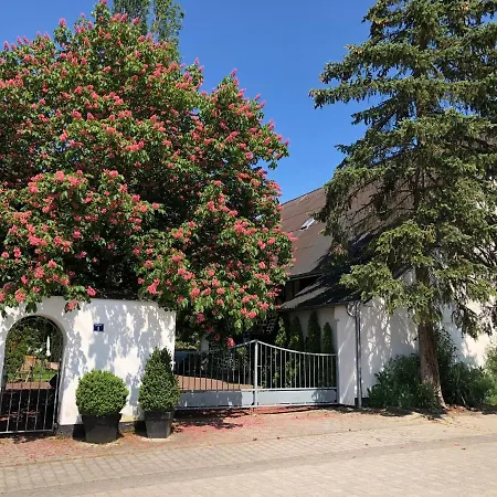 Ferienhaus Weyerhof, Mosel, Naehe Koblenz, Grosser Garten, Sauna, Fahrraeder Hébergement de vacances *